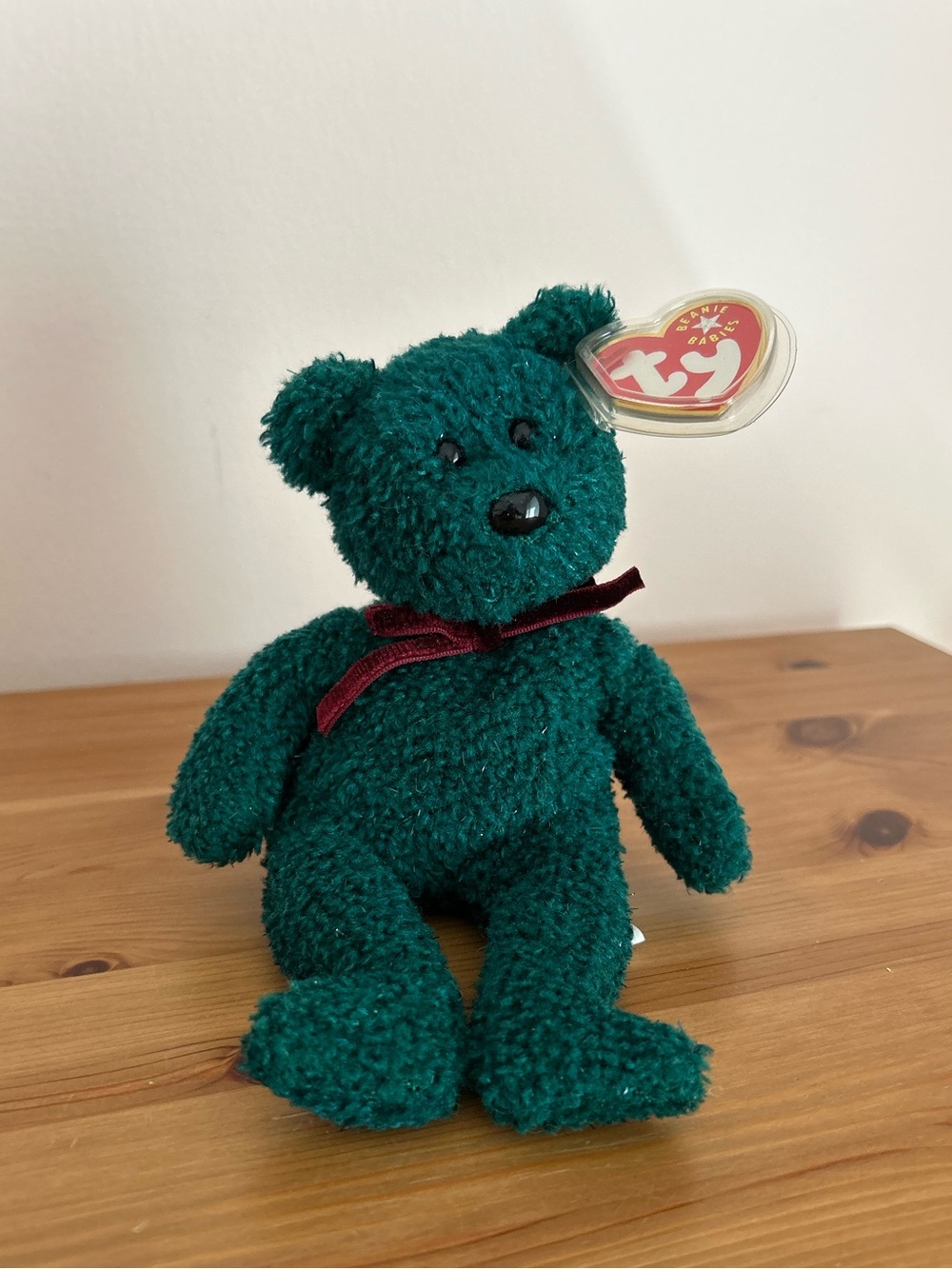 Ty Beanie Baby 2001 Holiday Bear